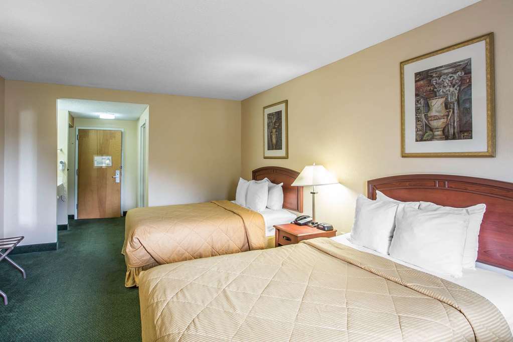 Rodeway Inn Chattanooga Room photo